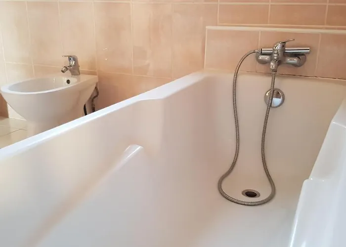 La Bylavilla25 A アパート